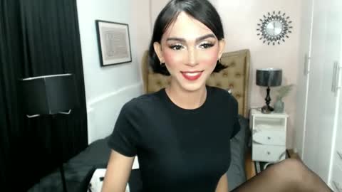 Pearl online show from 23, 2, 2025