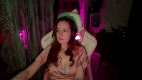 Snapshot of pearlprincess_ chatting on 20, 6, 2026 Adelina online show from 20, 6, 2026