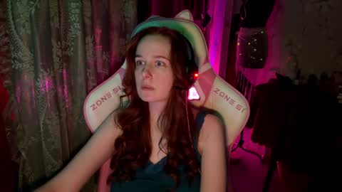 Snapshot of pearlprincess_ chatting on 26, 6, 2026 Adelina online show from 26, 6, 2026
