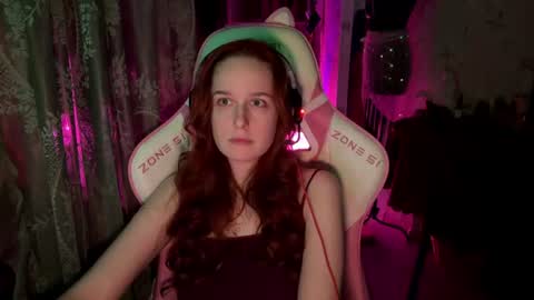 Snapshot of pearlprincess_ chatting on 28, 6, 2026 Adelina online show from 28, 6, 2026