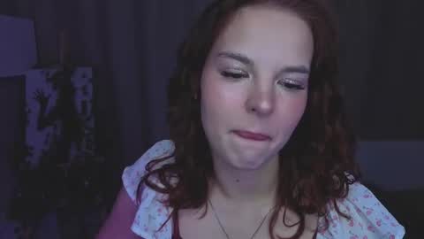 Snapshot of pearlyfichtner chatting on 29, 6, 2026 Floria online show from 29, 6, 2026
