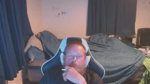 Snapshot of pecker40 chatting on 6, 2, 2025 pecker40 online show from 6, 2, 2025