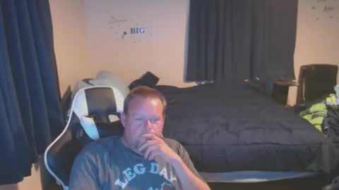 Snapshot of pecker40 chatting on 23, 2, 2025 pecker40 online show from 23, 2, 2025