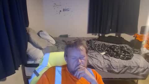 pecker40 online show from 25, 2, 2026