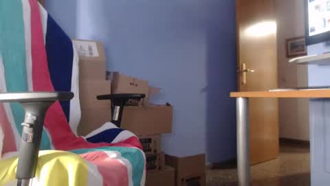 pedrojlennon281966 online show from 10, 6, 2026