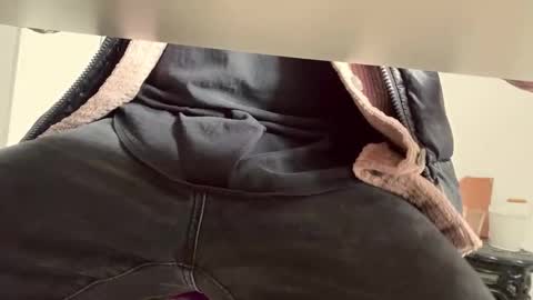 Snapshot of pedroserrano2000 chatting on 16, 3, 2026 PedrOO OO online show from 16, 3, 2026