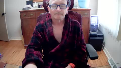 peepingmale online show from 23, 2, 2025