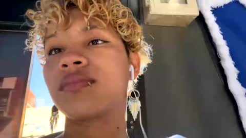 peggy-funn online show from 15, 1, 2025