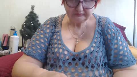 Snapshot of peggysoft chatting on 28, 2, 2025 PeggySoft online show from 28, 2, 2025