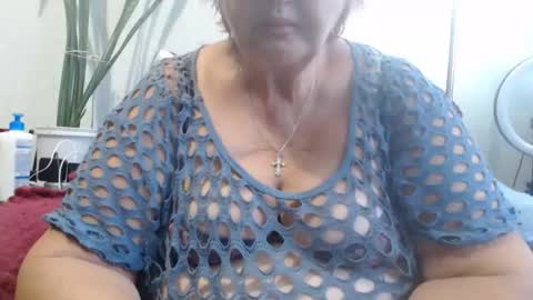 Snapshot of peggysoft chatting on 16, 9, 2025 PeggySoft online show from 16, 9, 2025