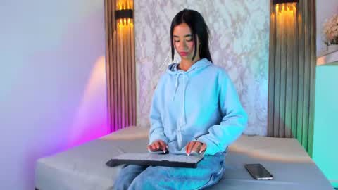 Snapshot of peiton_lee_ chatting on 23, 6, 2026 Peiton Lee online show from 23, 6, 2026