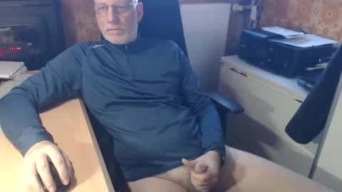 Pemue65 online show from 9, 2, 2026