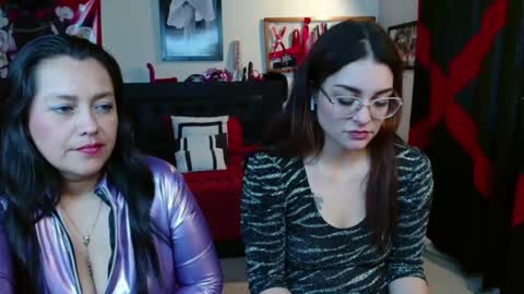 Snapshot of penelopeandmarilyn chatting on 23, 6, 2026 Penelope and my girlfriend Marilyn online show from 23, 6, 2026