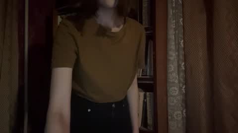 Snapshot of pennilinka chatting on 27, 3, 2026 Alya online show from 27, 3, 2026