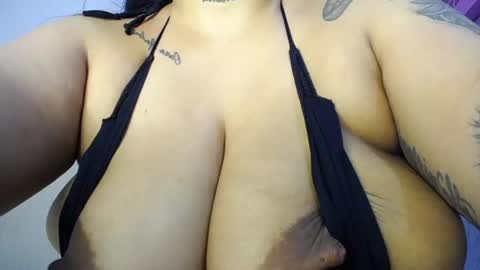 Snapshot of pennyomelons chatting on 23, 7, 2026 My onlyfans online show from 23, 7, 2026