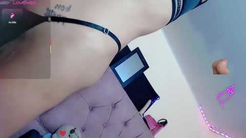 Snapshot of percy_99 chatting on 17, 10, 2025 Catira Sexy99 online show from 17, 10, 2025