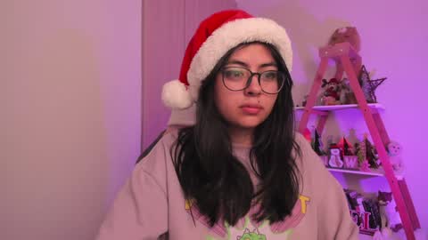 Sarah Ana Banana online show from 23, 12, 2024