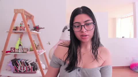 Sarah Ana Banana online show from 14, 1, 2025