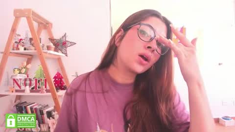 Sarah Ana Banana online show from 2, 12, 2025