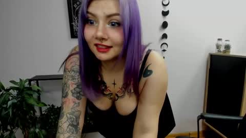 Snapshot of perfect_gabbie chatting on 6, 1, 2025 Gabbie online show from 6, 1, 2025