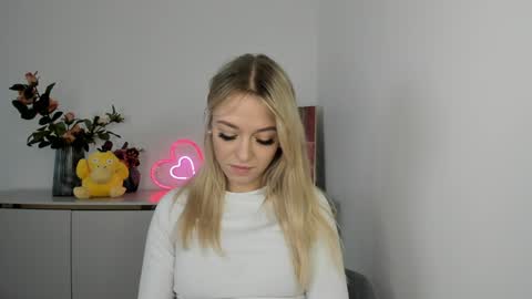 Cindy online show from 6, 2, 2025