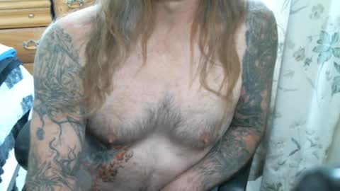 Snapshot of perkymalenipples chatting on 22, 2, 2025 perkymalenipples online show from 22, 2, 2025