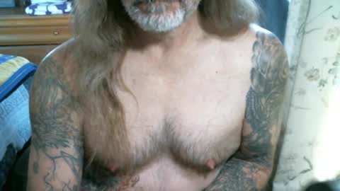 Snapshot of perkymalenipples chatting on 9, 3, 2025 perkymalenipples online show from 9, 3, 2025