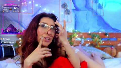 Perla Franco online show from 31, 12, 2024