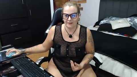 Snapshot of perlagoloza05 chatting on 15, 7, 2026 goloza online show from 15, 7, 2026