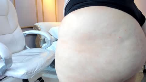 Snapshot of perlapreciosa chatting on 16, 1, 2025 PerlaPreciosa online show from 16, 1, 2025