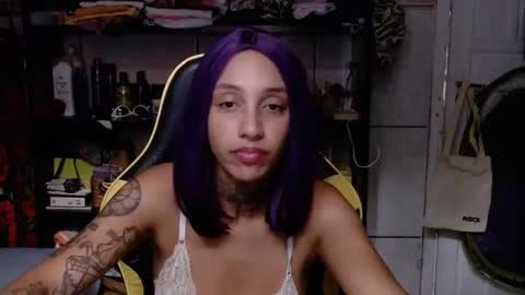 Black Pearl online show from 5, 2, 2025