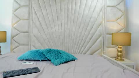 Snapshot of persefone_d chatting on 17, 10, 2025 persefone_d online show from 17, 10, 2025