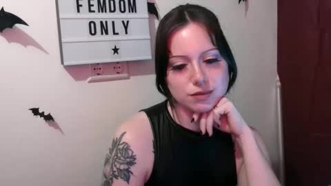 Persephone online show from 27, 3, 2026