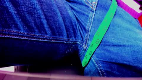 horror flying on the wings of the night.... online show from 6, 2, 2025