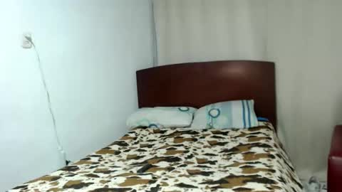 Snapshot of pervert_hardsex chatting on 18, 10, 2025 pervert_hardsex online show from 18, 10, 2025