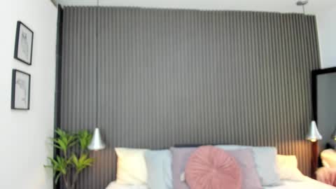 Snapshot of pervert_lizza chatting on 3, 12, 2025 Lizza online show from 3, 12, 2025