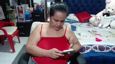 Snapshot of pervert_mommy_x chatting on 11, 1, 2025 SAMY online show from 11, 1, 2025