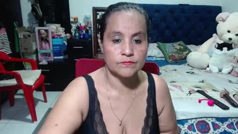 Snapshot of pervert_mommy_x chatting on 17, 1, 2025 SAMY online show from 17, 1, 2025