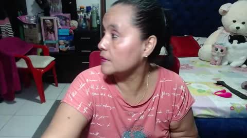 Snapshot of pervert_mommy_x chatting on 29, 1, 2025 SAMY online show from 29, 1, 2025
