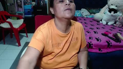 Snapshot of pervert_mommy_x chatting on 25, 2, 2025 SAMY online show from 25, 2, 2025