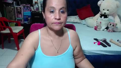 Snapshot of pervert_mommy_x chatting on 5, 3, 2025 SAMY online show from 5, 3, 2025