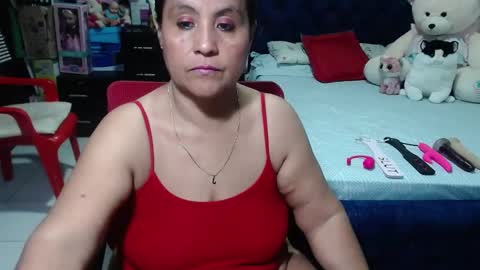 Snapshot of pervert_mommy_x chatting on 6, 3, 2025 SAMY online show from 6, 3, 2025