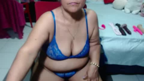 Snapshot of pervert_mommy_x chatting on 7, 3, 2025 SAMY online show from 7, 3, 2025