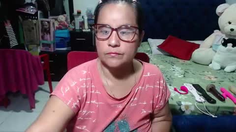 Snapshot of pervert_mommy_x chatting on 8, 3, 2025 SAMY online show from 8, 3, 2025