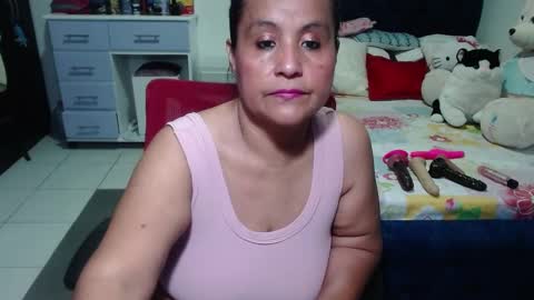 Snapshot of pervert_mommy_x chatting on 30, 9, 2025 SAMY online show from 30, 9, 2025