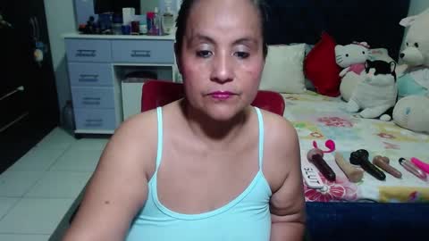 Snapshot of pervert_mommy_x chatting on 4, 11, 2025 SAMY online show from 4, 11, 2025