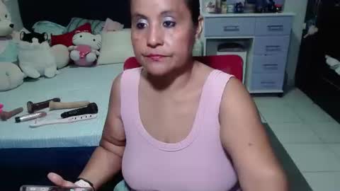 Snapshot of pervert_mommy_x chatting on 11, 11, 2025 SAMY online show from 11, 11, 2025