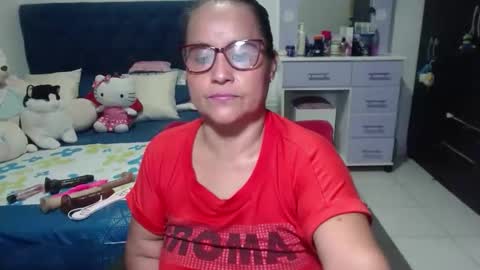 Snapshot of pervert_mommy_x chatting on 28, 11, 2025 SAMY online show from 28, 11, 2025