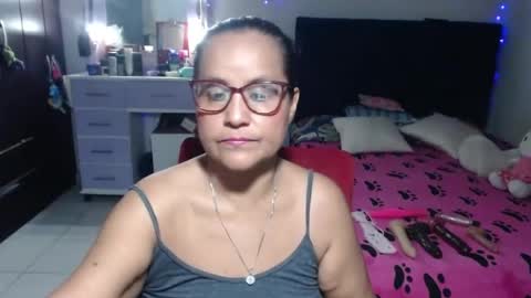 Snapshot of pervert_mommy_x chatting on 16, 7, 2026 SAMY online show from 16, 7, 2026