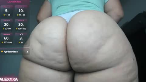 Snapshot of pervertt_mommy chatting on 7, 12, 2024 Alexandra online show from 7, 12, 2024